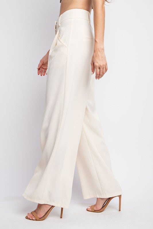 IVORY PLEATED PANTS