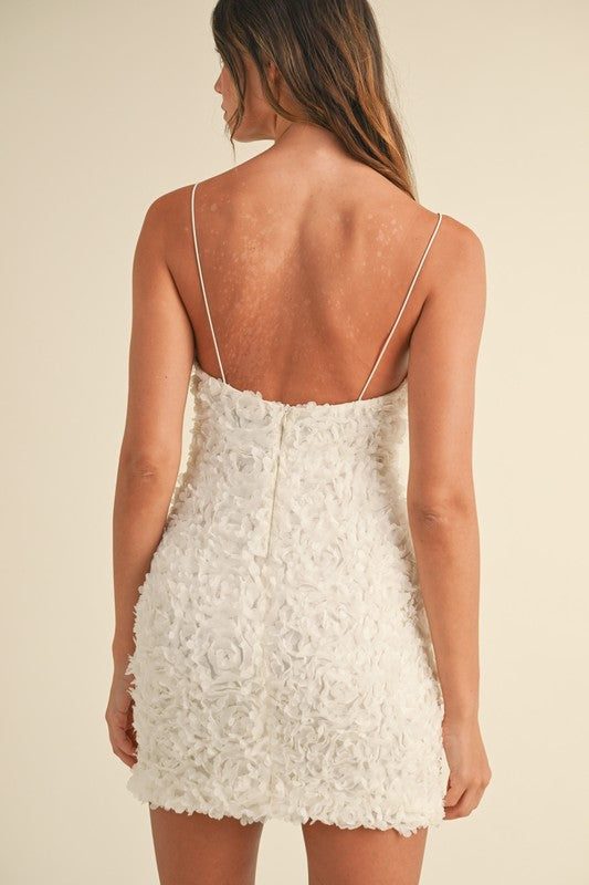CREAM FLORAL TEXTURED MINI