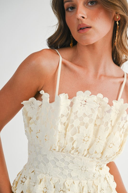 CREAM FLORAL ELEGANT MAXI