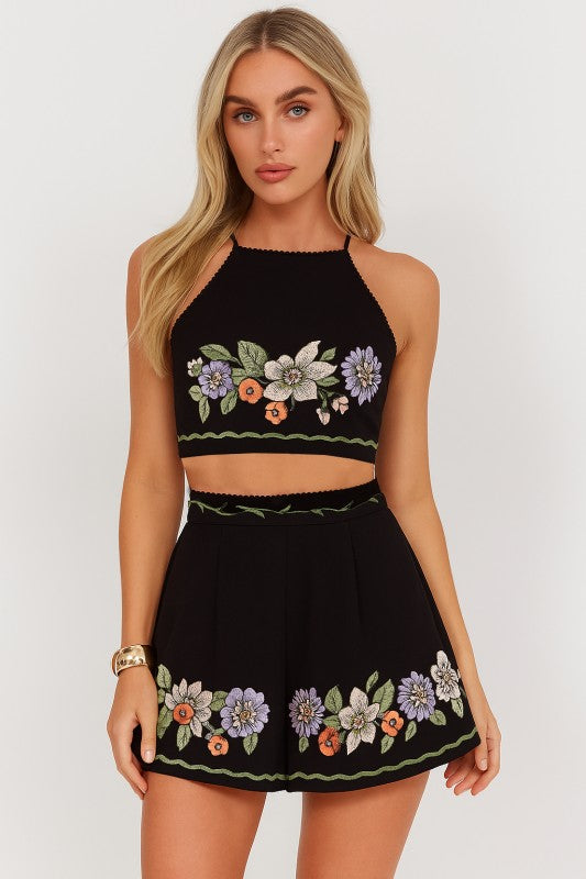 BLACK EMBROIDERED FLORAL SET