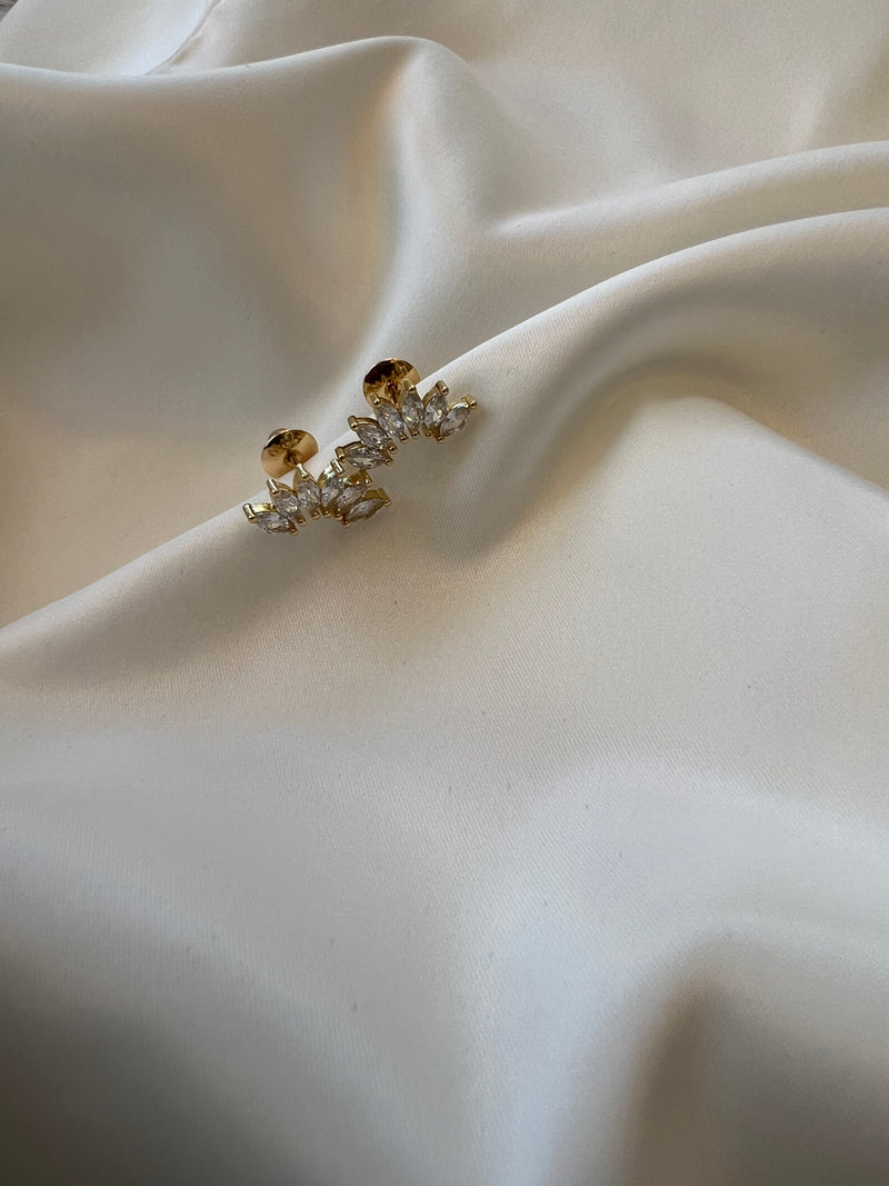 FLOWER STUD EARRINGS