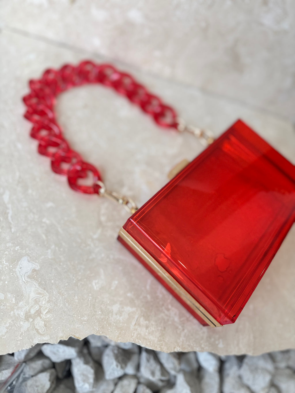 COLOR CLEAR CLUTCH