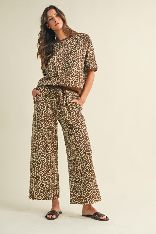 TEXTURED LEOPARD SET