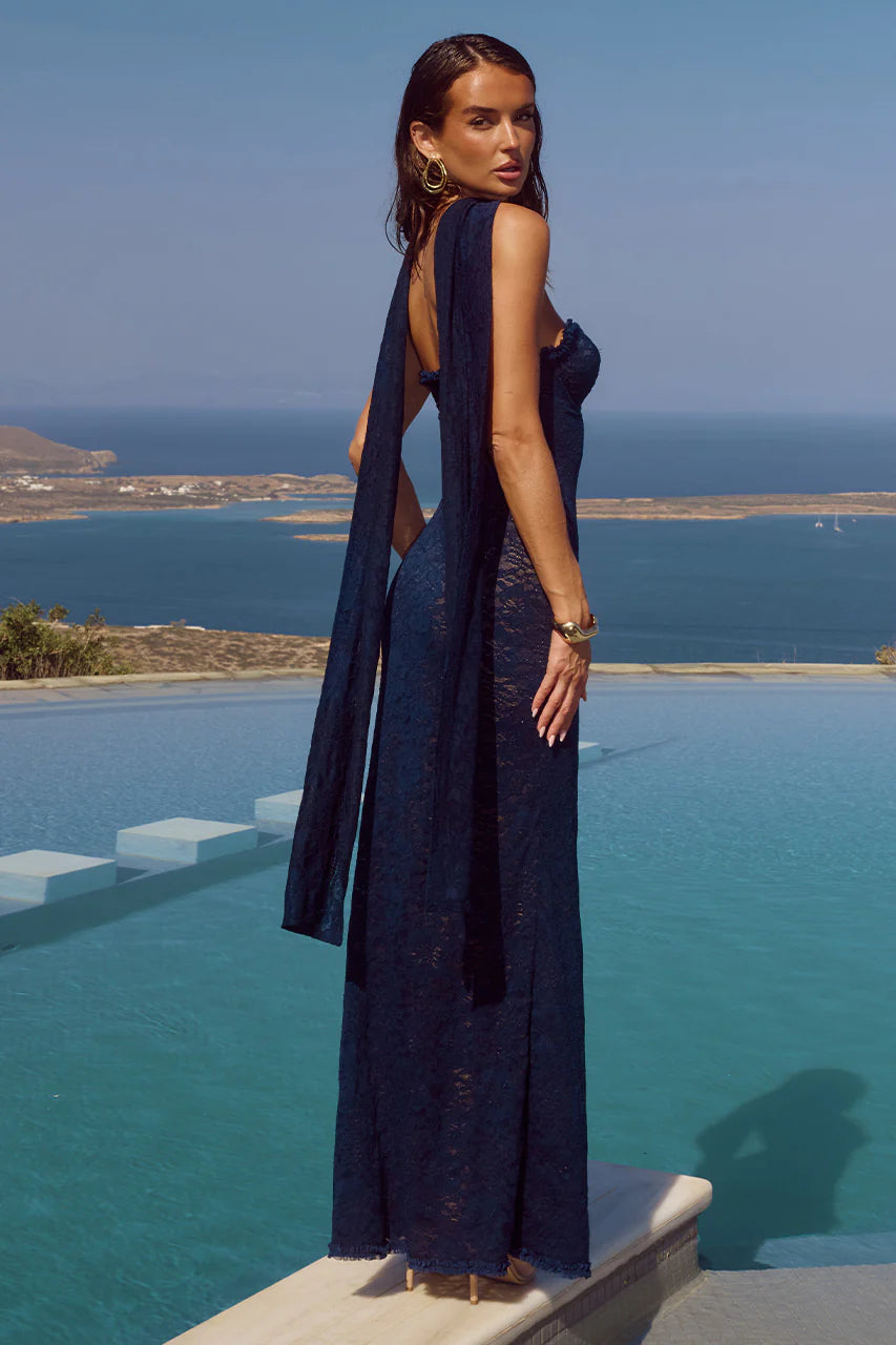 NAVY AMANA SCARF MAXI