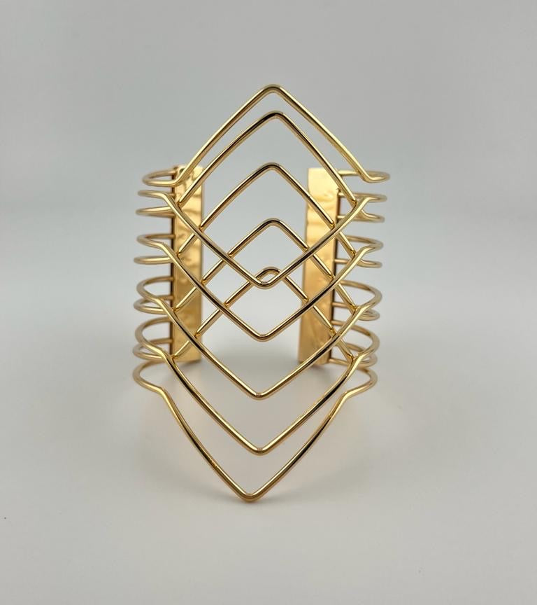 TRIANGLE GOLD CUFF