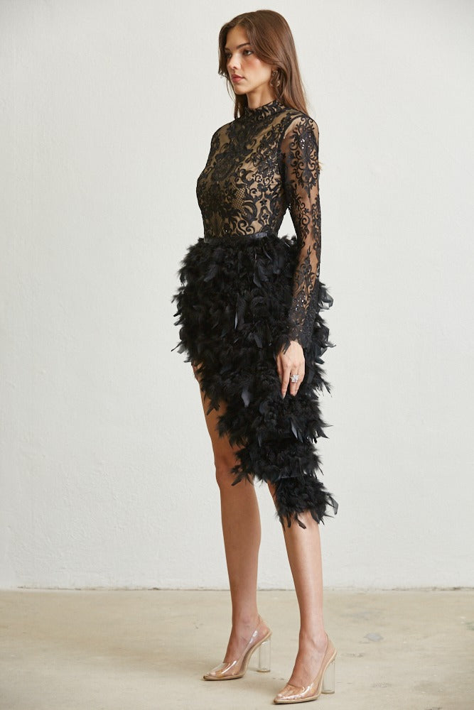 LACE FEATHER ASSYMETRIC DRESS