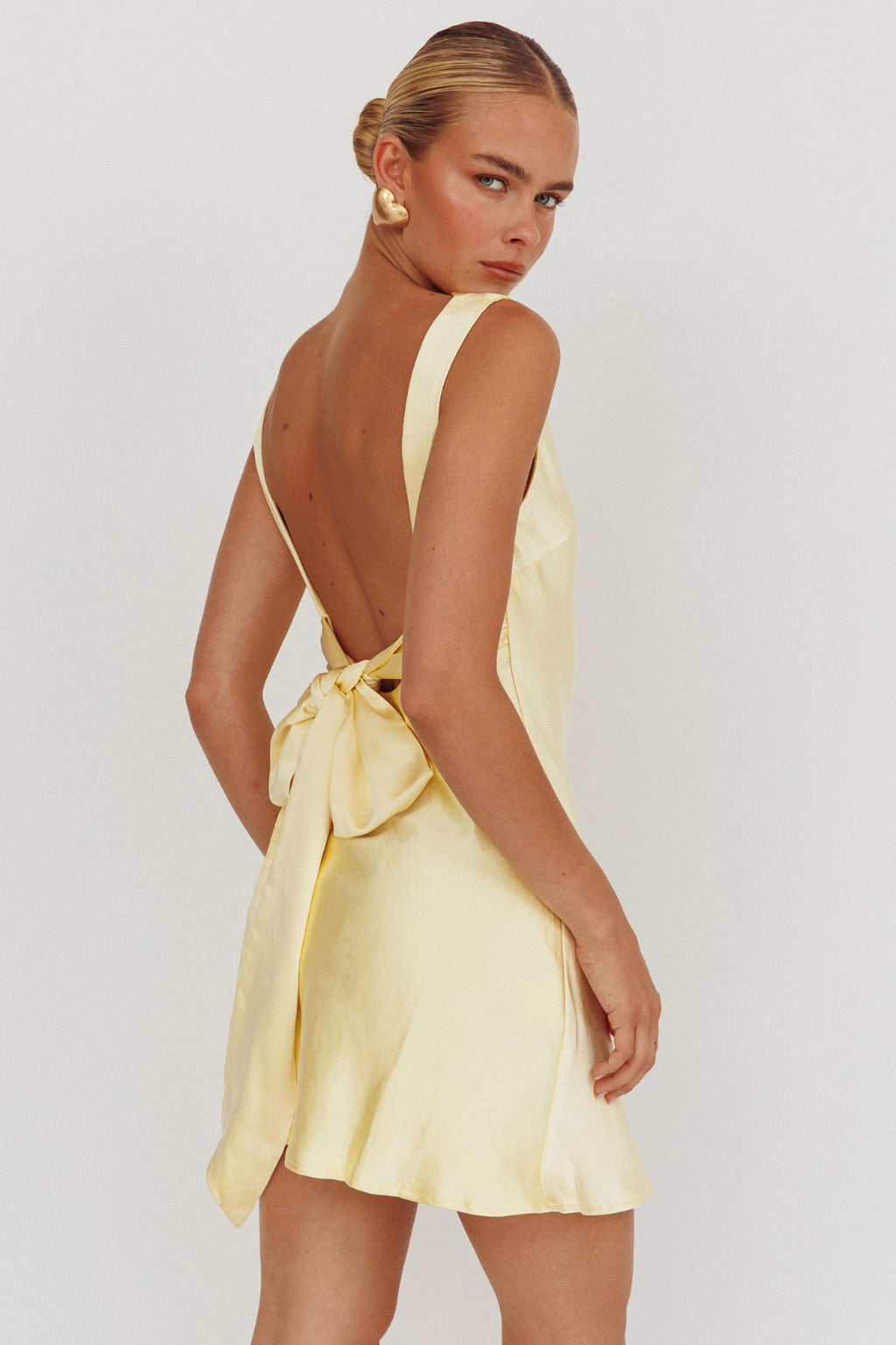 LEMON SATIN BOW BACK MINI