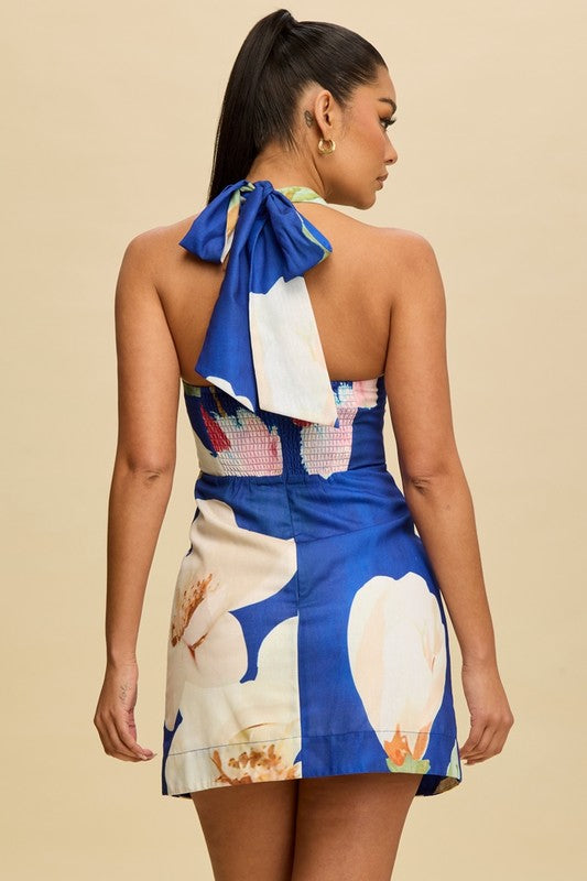 WHITE LOTUS MINI